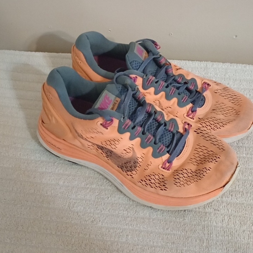 Nike Women's Coral and Gray Lunar glide 5 Athletic Shoes Size 9 - Picture 3 of 8